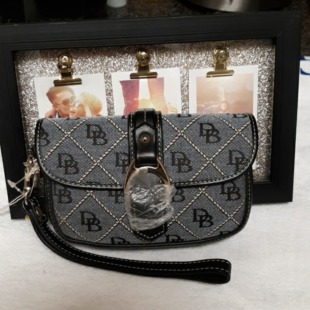 Dooney and Bourke Flap Wristlet
